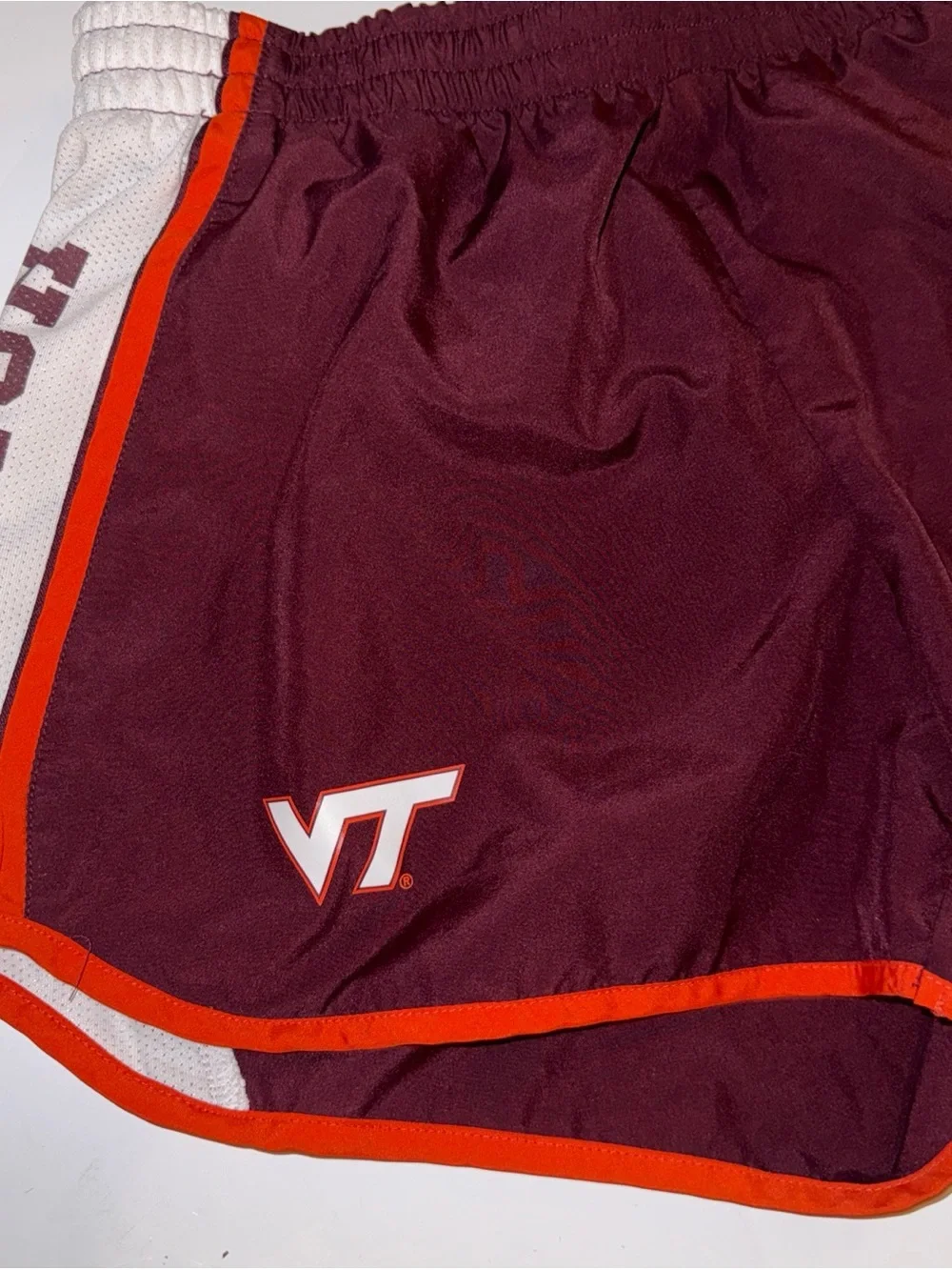 Virginia Tech Hokies Womens Maroon Nike Dri-Fit Running Shorts Sz Medium NCAA